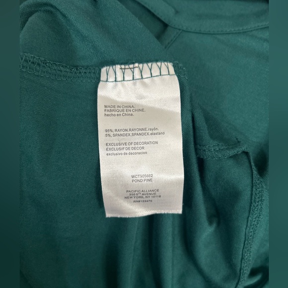 BEBE Teal Keyhole Neck Rhinestone Embellished Bebe Logo LS - Size Small - Picture 7 of 8